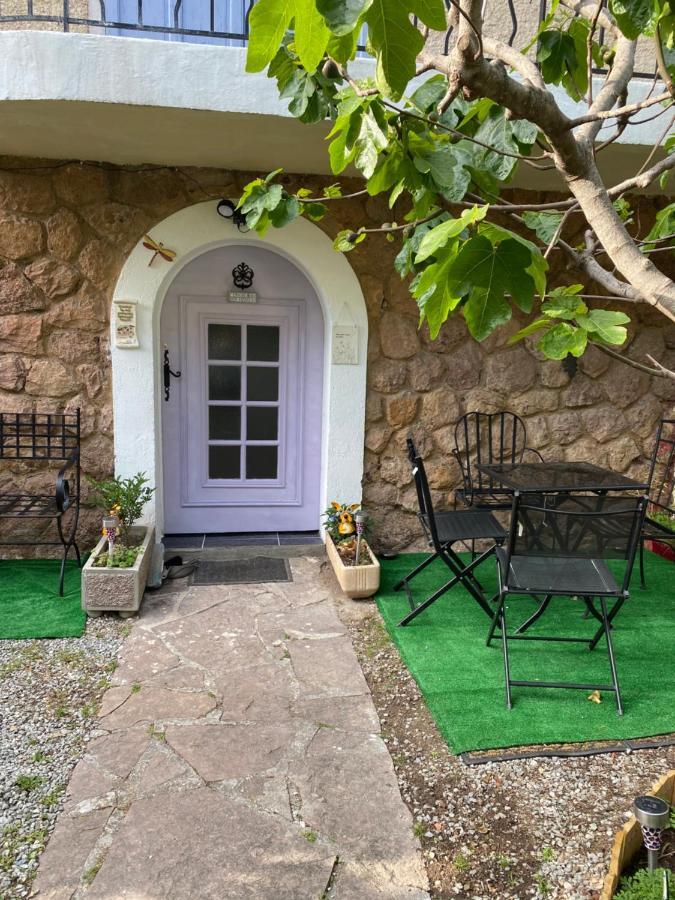 Apartamento Jardin D'Eden Saint-Raphaël Exterior foto